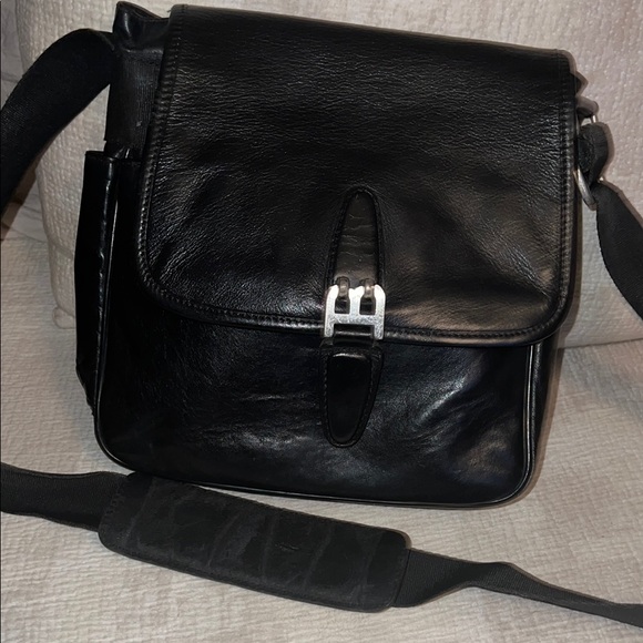 Bally Black Leather Men's Shoulder Bag